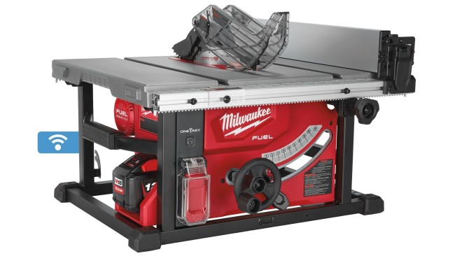 Аккумуляторная торцовочная пила Milwaukee M18 FUEL FTS210-121B ONE-KEY