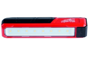 Аккумуляторный  фонарь Milwaukee карманный заряжаемый через USB L4 FL-201